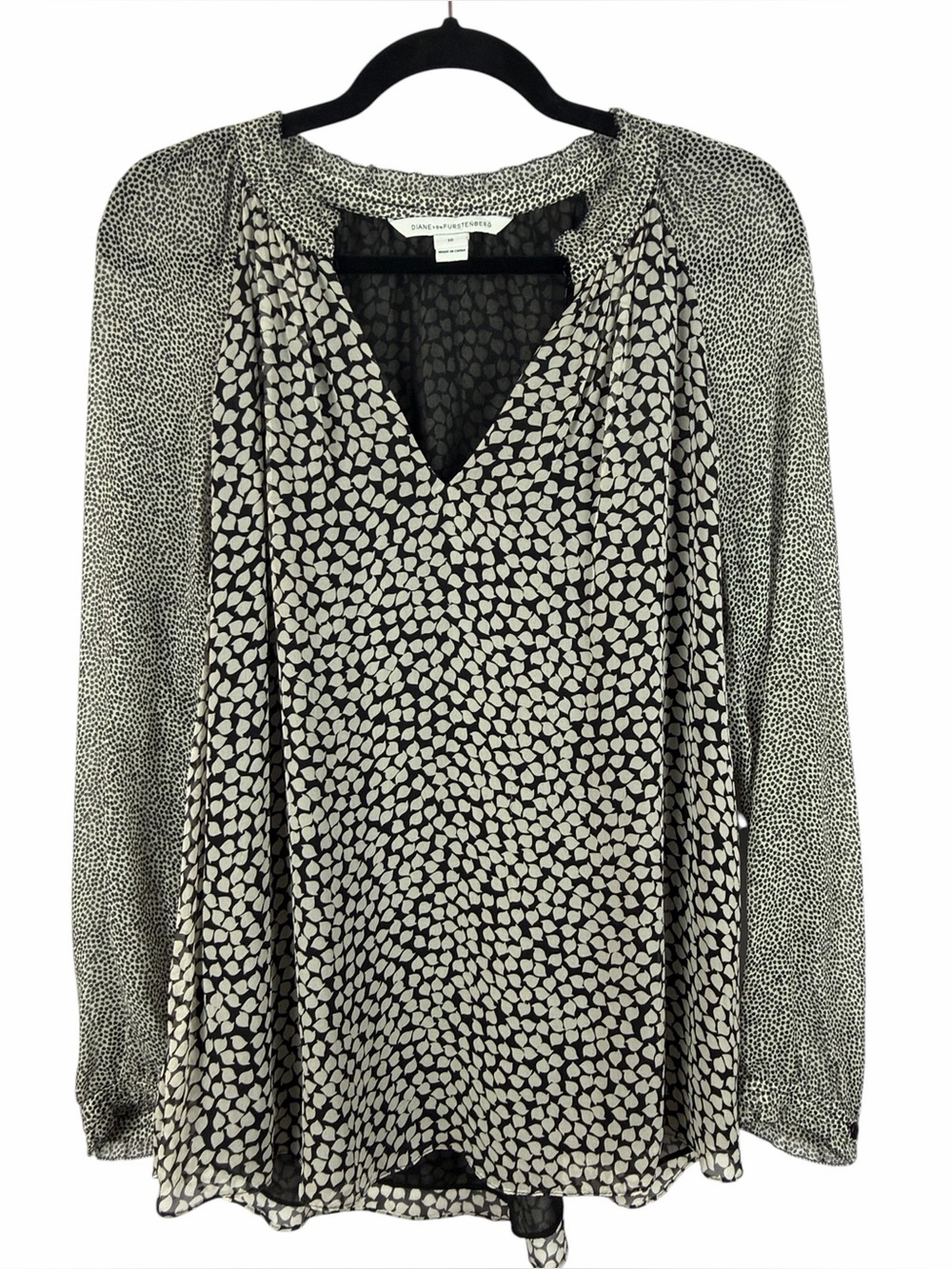 Diane von Furstenberg 100% Silk Mixed Print Blouse Size 10 Black & Ivory